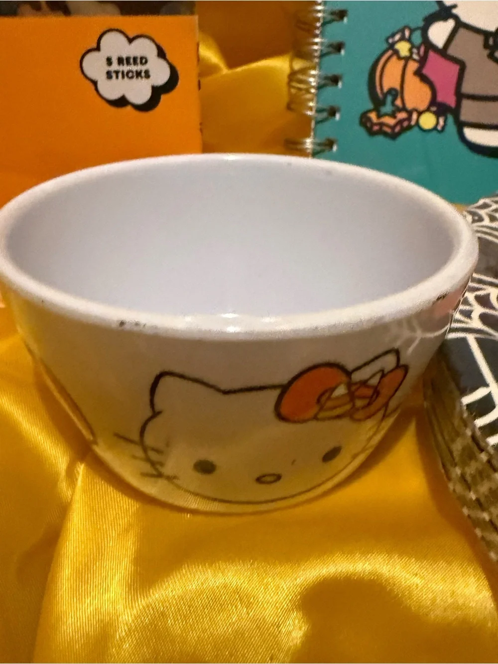 5 piece Bundle-Hello Kitty Halloween-Notebook-Plate-Bowl-Diffuser-plates NEW!